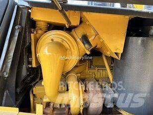 Komatsu D 155 A-5 Pásové dozery