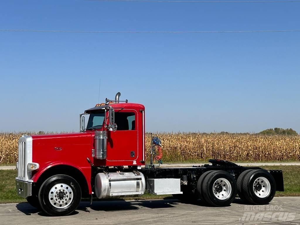 Peterbilt 389 Tahače