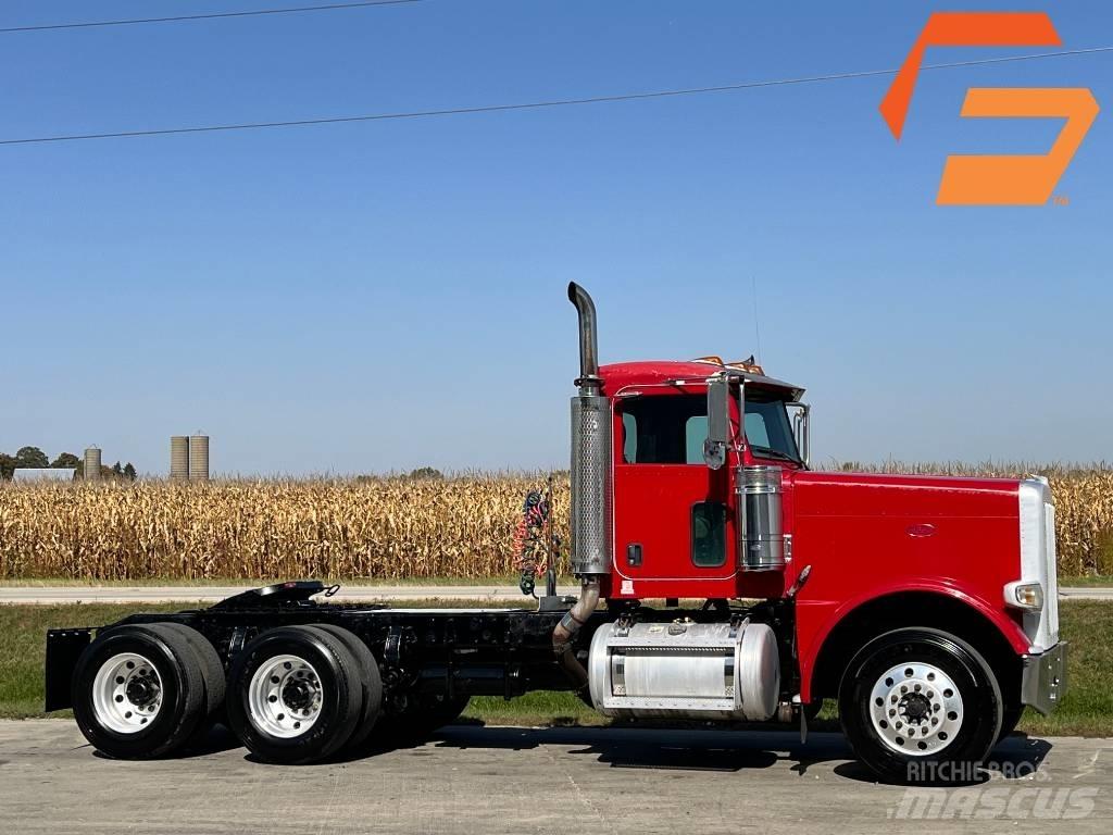 Peterbilt 389 Tahače