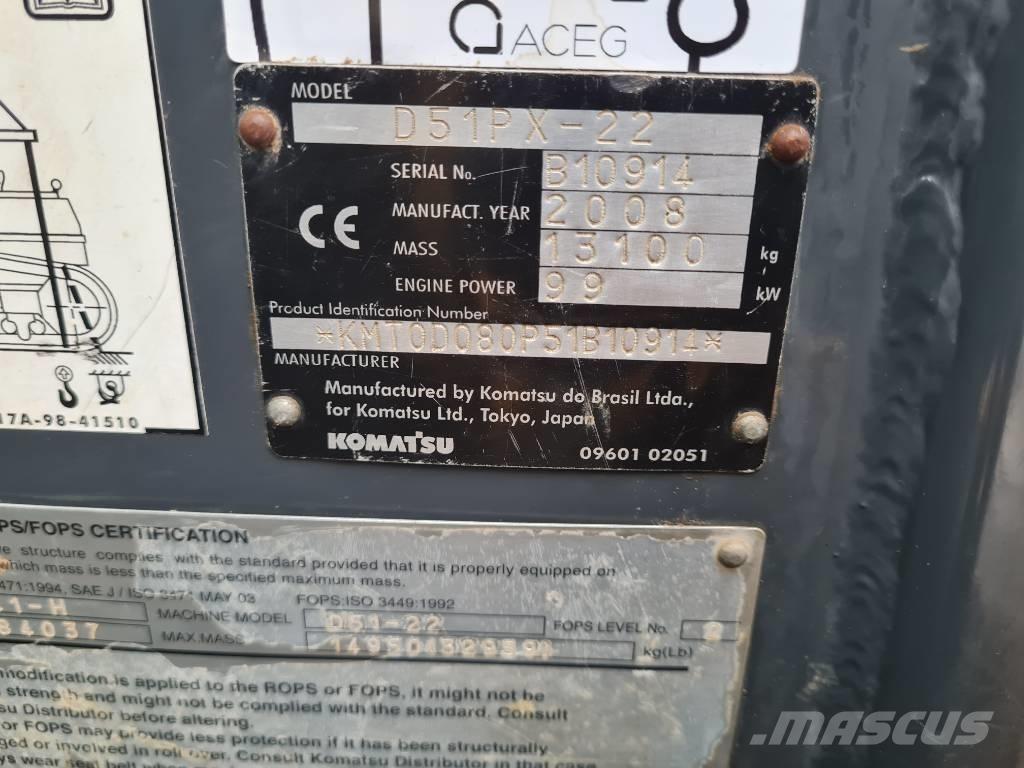 Komatsu D51PX-22 Pásové dozery