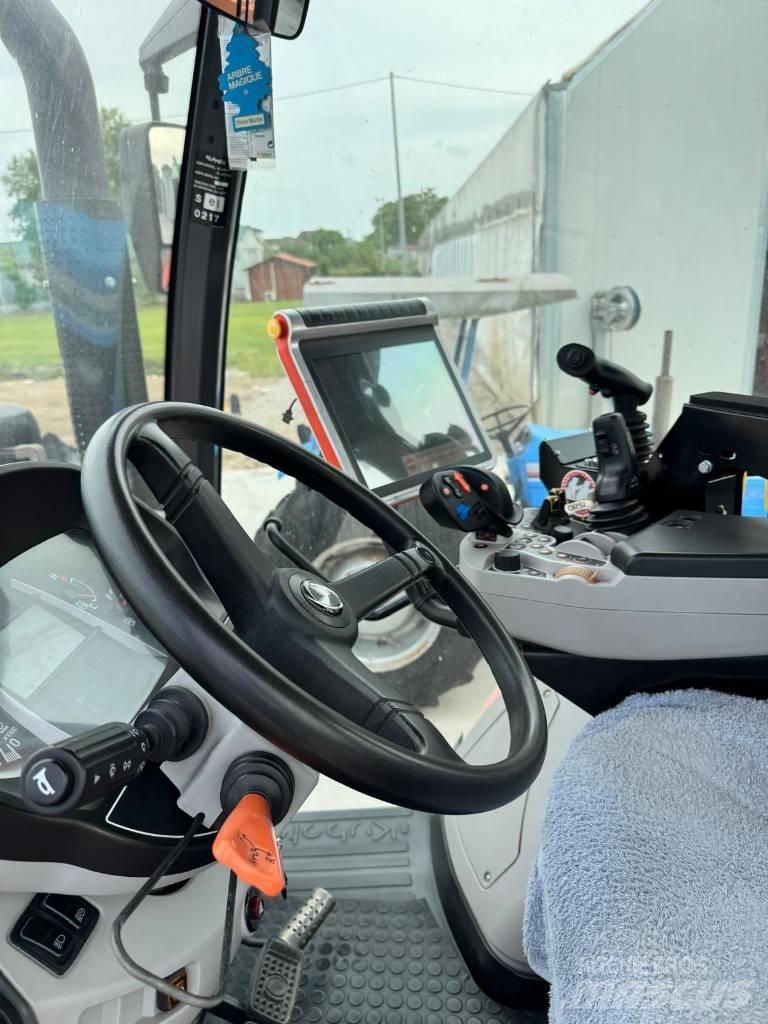 Kubota M 7171 Traktory