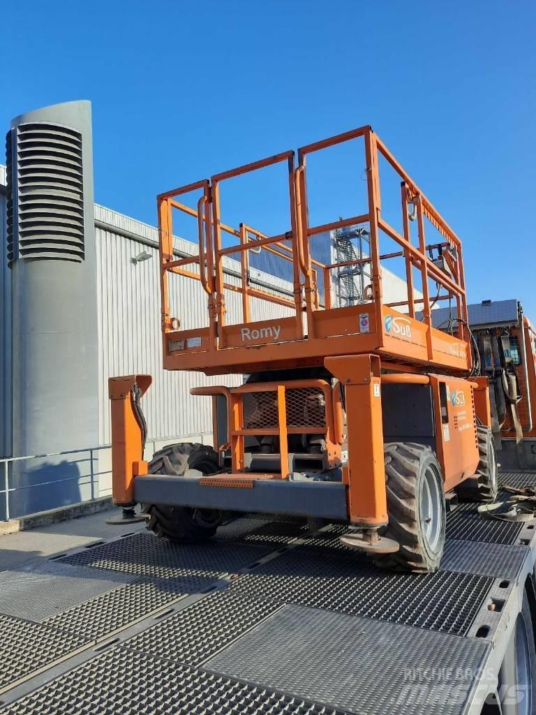 SkyJack SJ 6826 RT Nůžková zvedací plošina