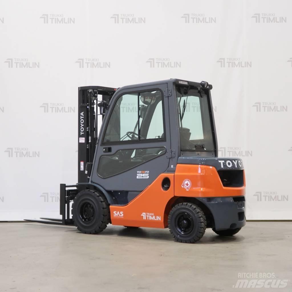Toyota 52-8FDF25 Dieselové vozíky