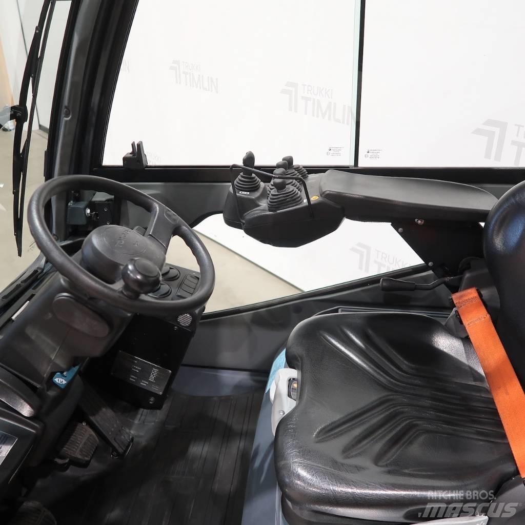 Toyota 52-8FDF25 Dieselové vozíky