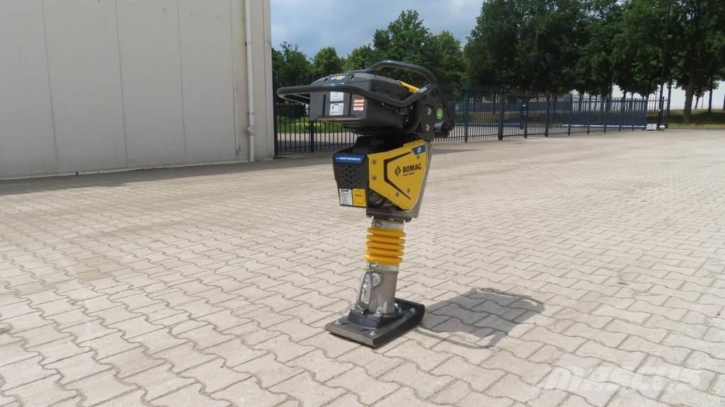 Bomag BT60E Vibrační pěchy