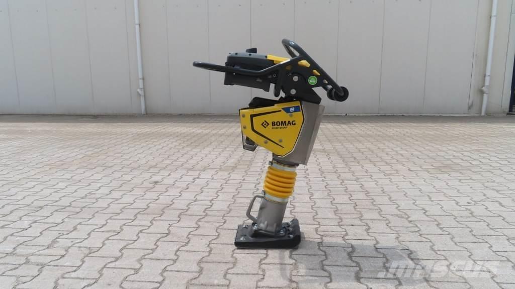 Bomag BT60E Vibrační pěchy