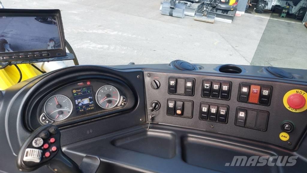Menzi Muck M520 Kolová rýpadla