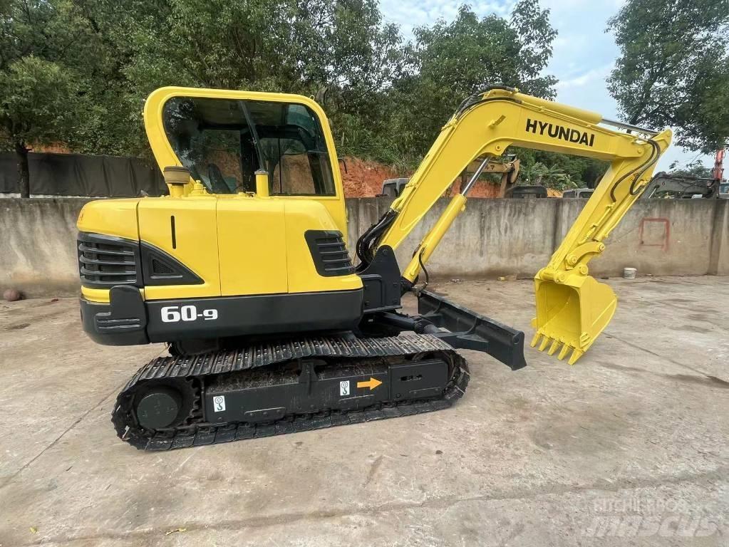Hyundai R60-9 Pásová rýpadla