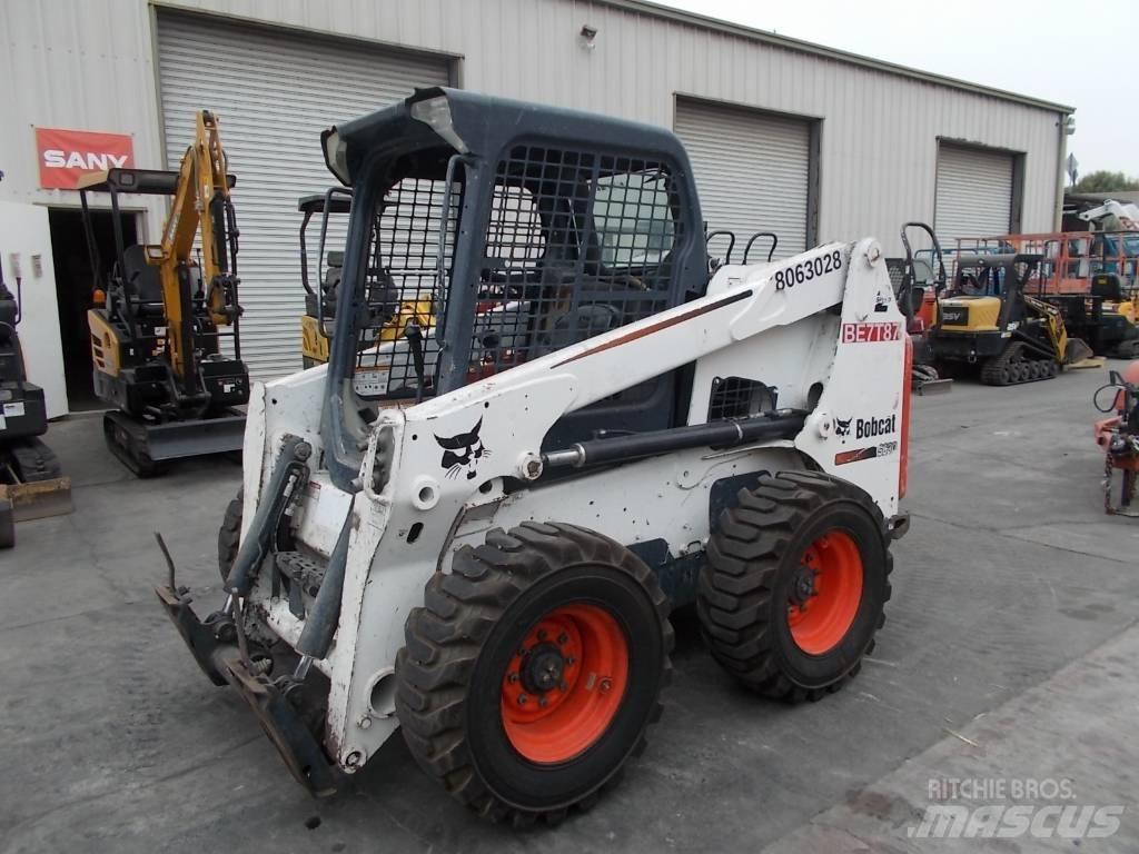 Bobcat S630 Smykem řízené nakladače