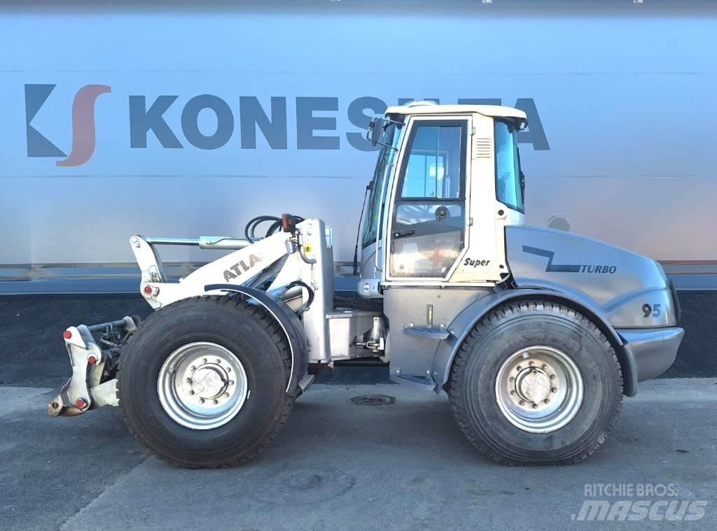 Atlas 95 SUPER Kolové nakladače