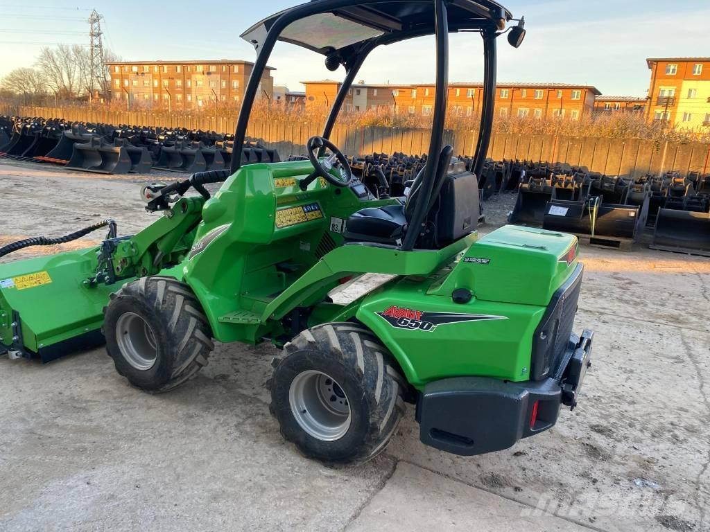 Avant 650 i Kolové nakladače