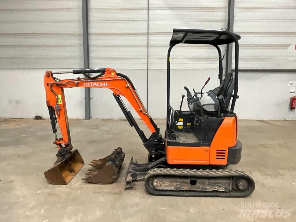 Hitachi ZX 19 U-5 A Mini rýpadla < 7t