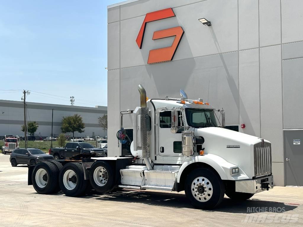 Kenworth T 800 Tahače