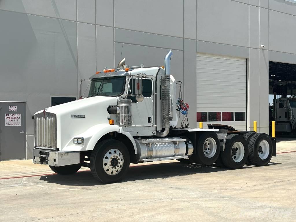 Kenworth T 800 Tahače