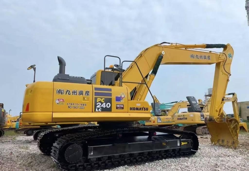 Komatsu PC 240 Pásová rýpadla