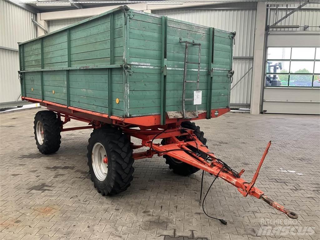 Kemper 8 to. Sklápěcí přívěsy