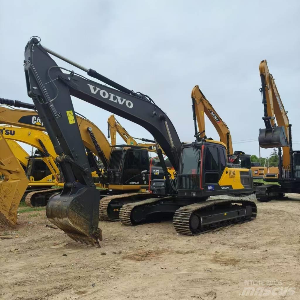 Volvo EC 240 Pásová rýpadla