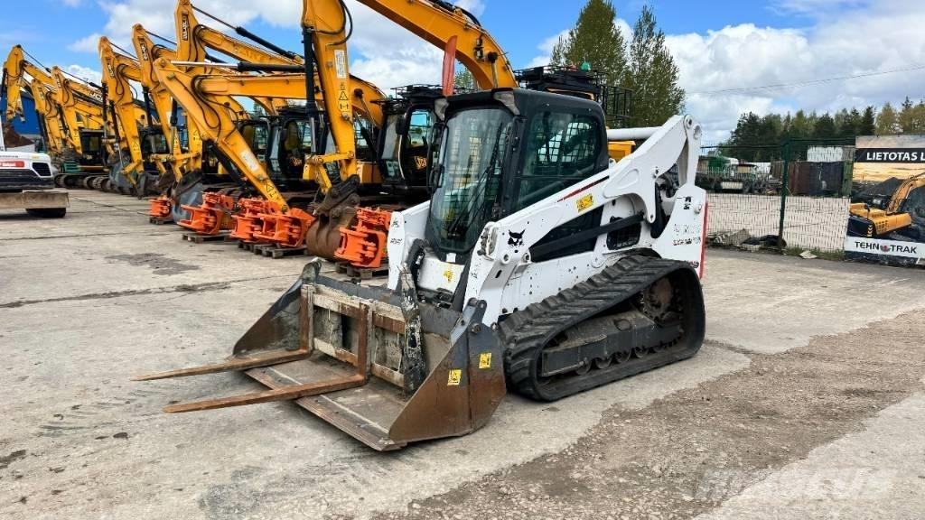 Bobcat T 770 Smykem řízené nakladače