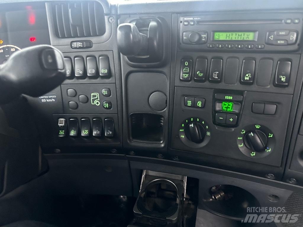 Scania R500 8X4 Lanový nosič kontejnerů