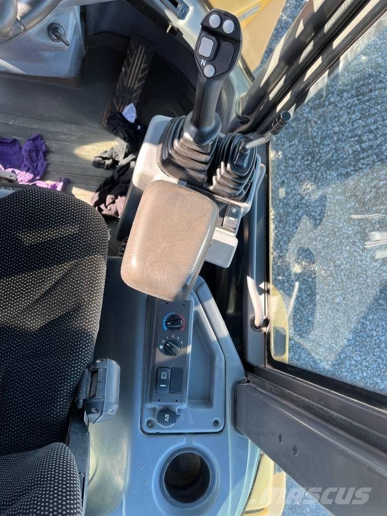 Volvo L 30 G Kolové nakladače