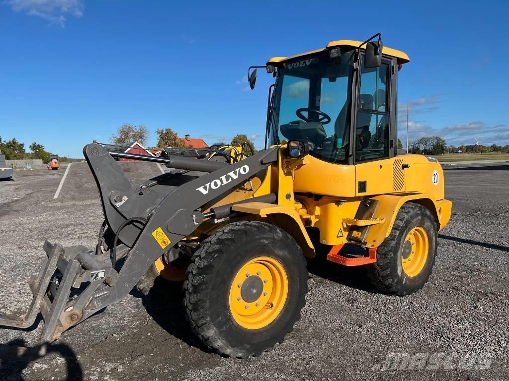 Volvo L 30 G Kolové nakladače
