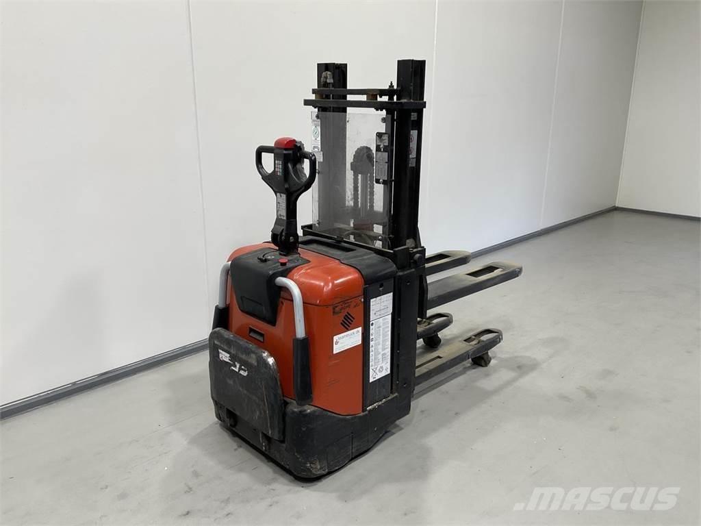 BT SPE125L Samohybné vozíky