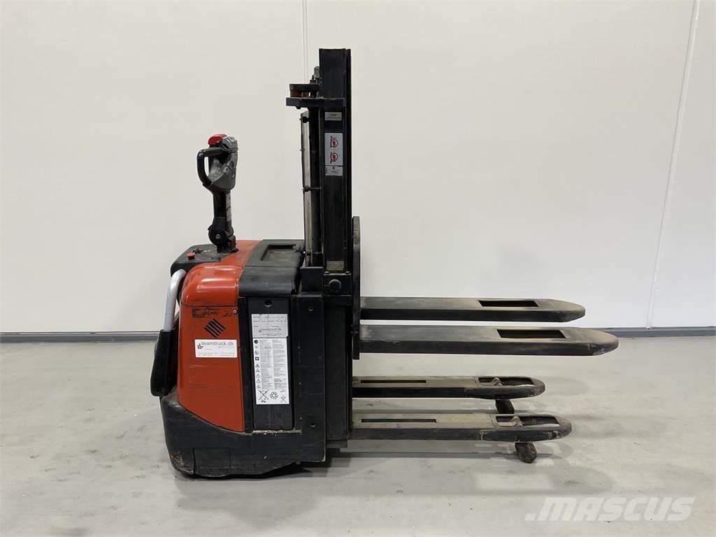 BT SPE125L Samohybné vozíky
