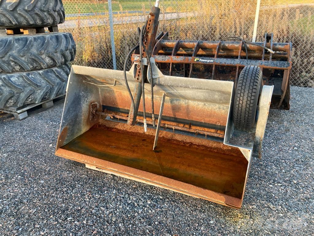 Fjärås 850/1800 Sypače písku a soli