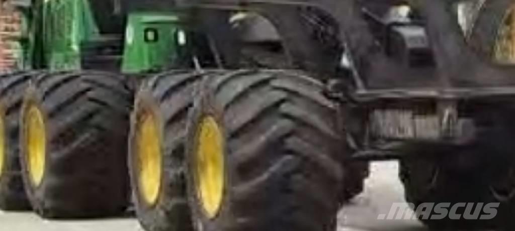 John Deere 1110 E Vyvážecí traktory