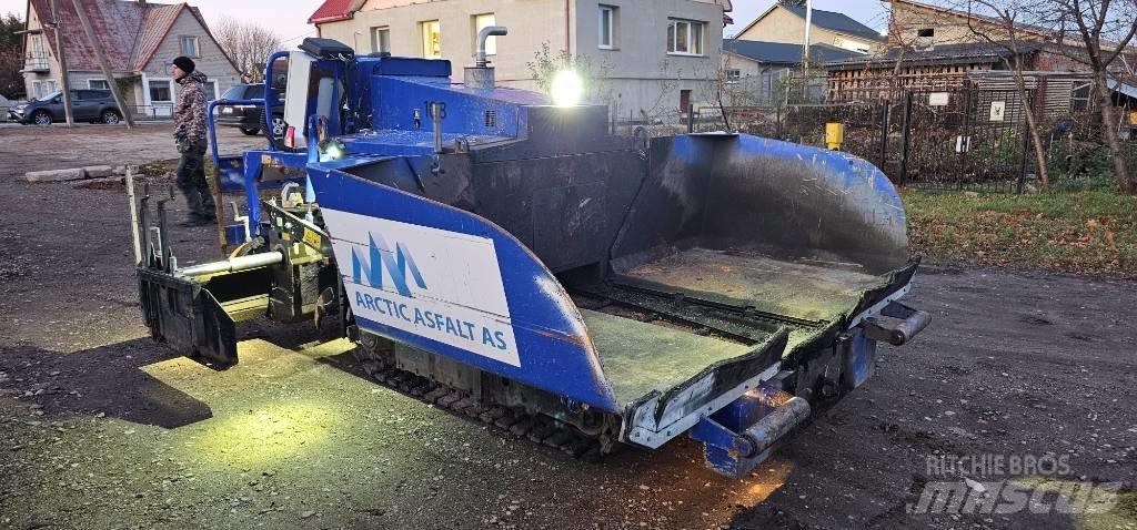 CAT AP 255 E Finišery