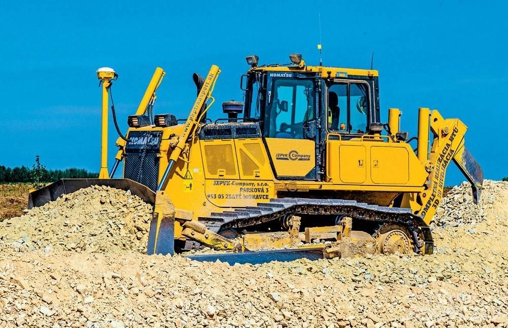 Komatsu D65 EX-18 Pásové dozery