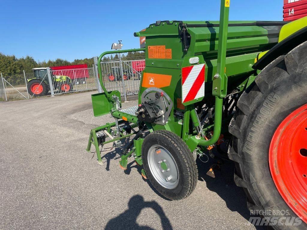 Amazone D9 3000 Mechanické secí stroje