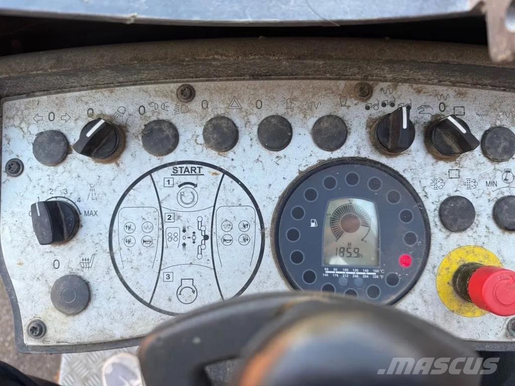 Bomag 120 AD-5 Tandemové válce