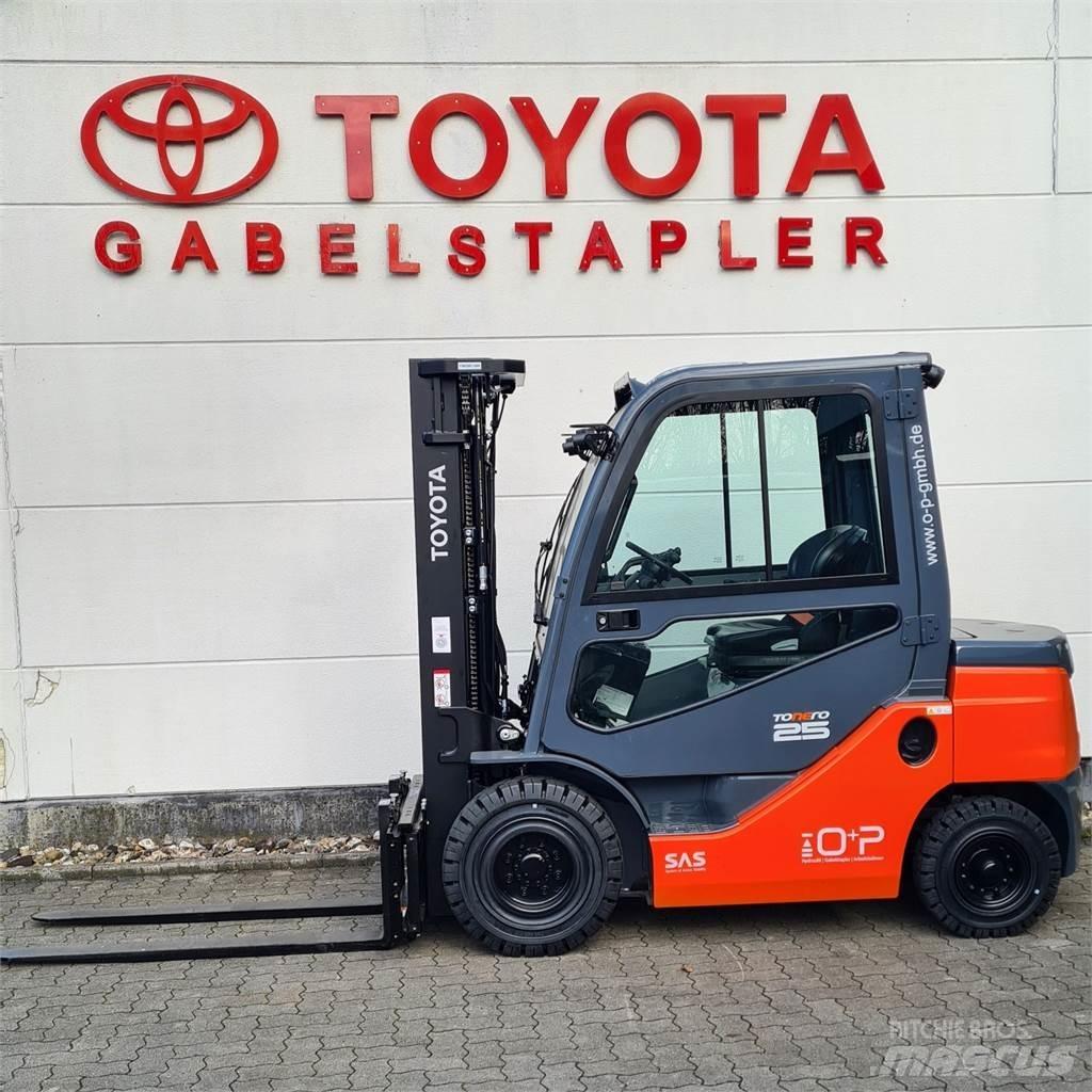 Toyota 52-8FDF25 Dieselové vozíky