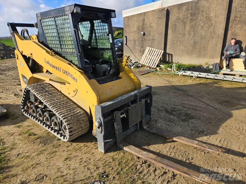 CAT 257 B 3 Smykem řízené nakladače