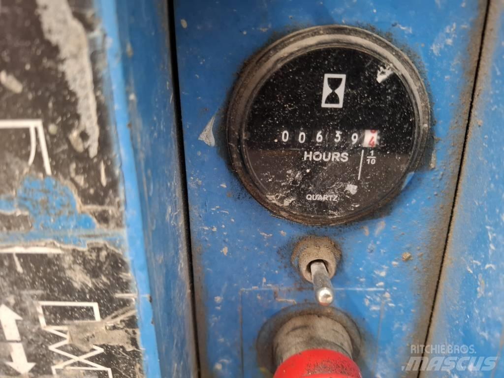 Genie GS 1932 Nůžková zvedací plošina