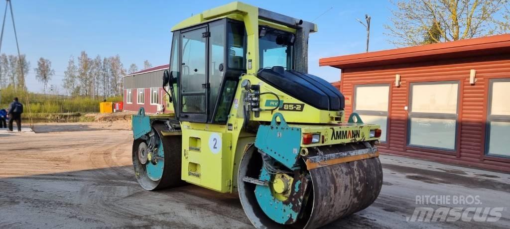 Ammann AV 85-2 Tandemové válce
