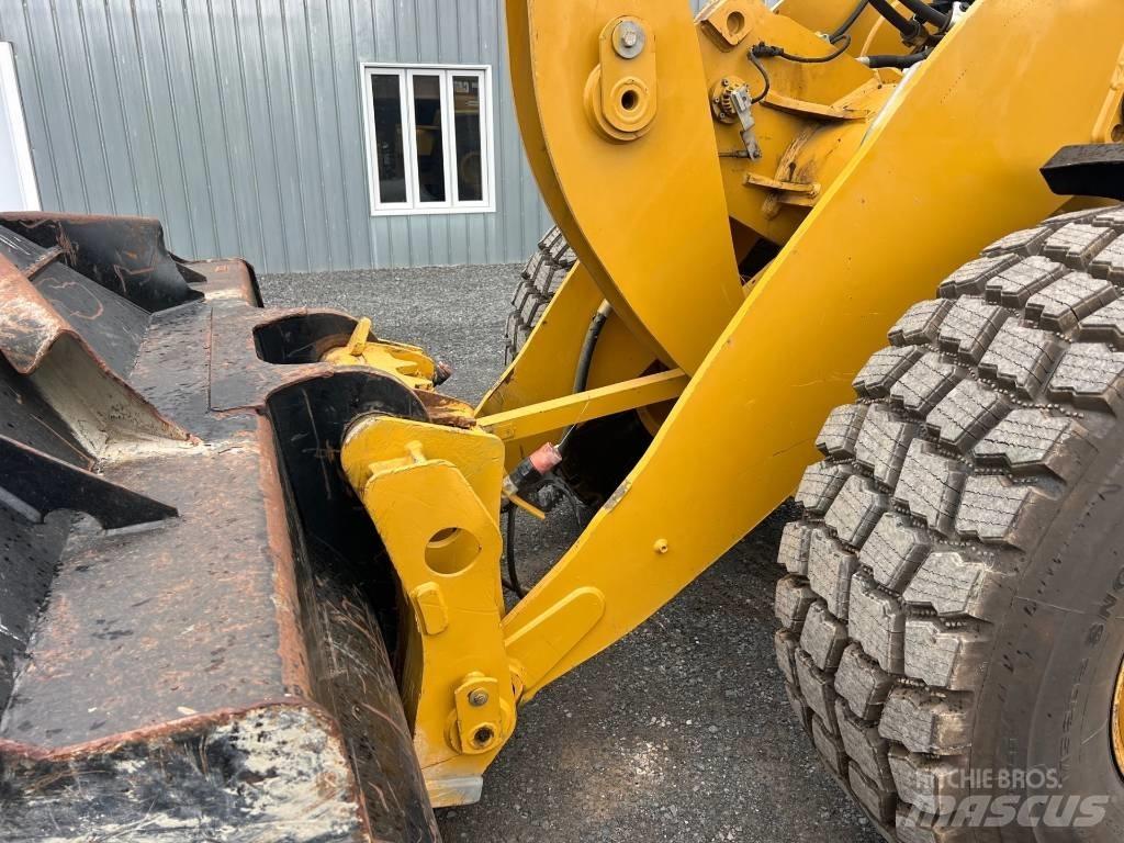CAT 926 M Kolové nakladače