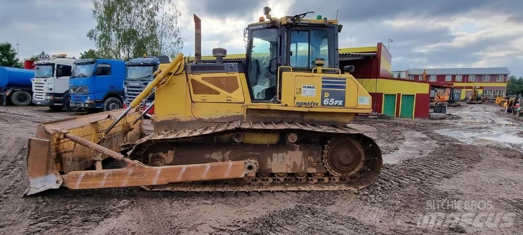Komatsu D 65 PX-17 Pásové dozery