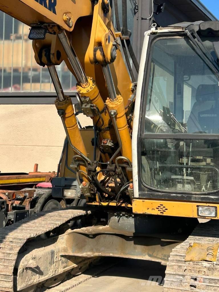 Liebherr R 313 Pásová rýpadla