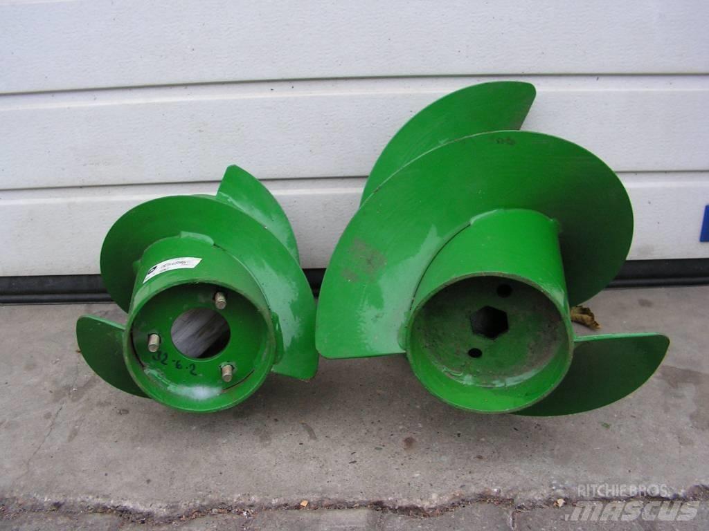 John Deere 592 Podvozky a zavěšení kol