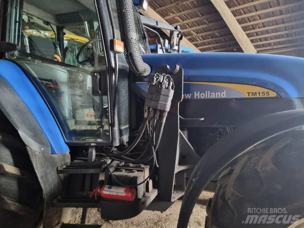New Holland TM 155 Traktory