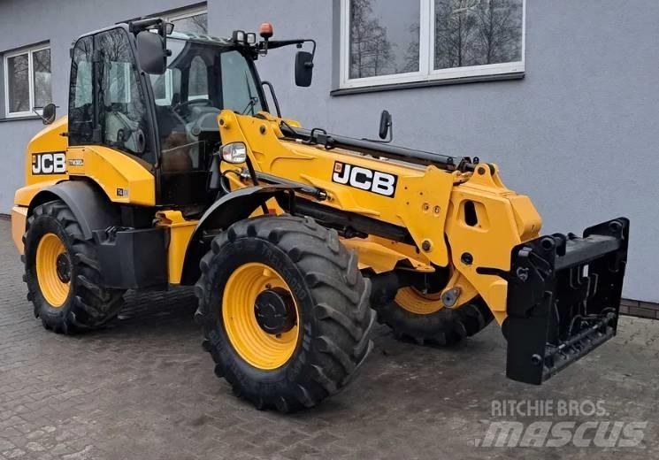 JCB TM 320 S Teleskopické nakladače pro zemědělství