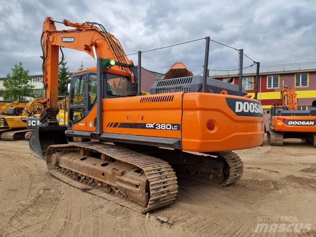 Doosan DX 380 LC Pásová rýpadla