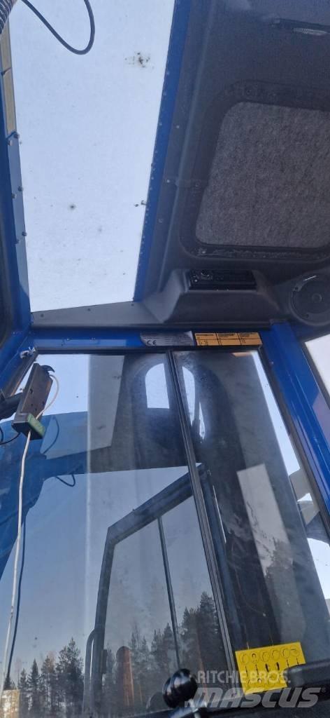 Loglift F126STi9.6 Lesnické jeřáby
