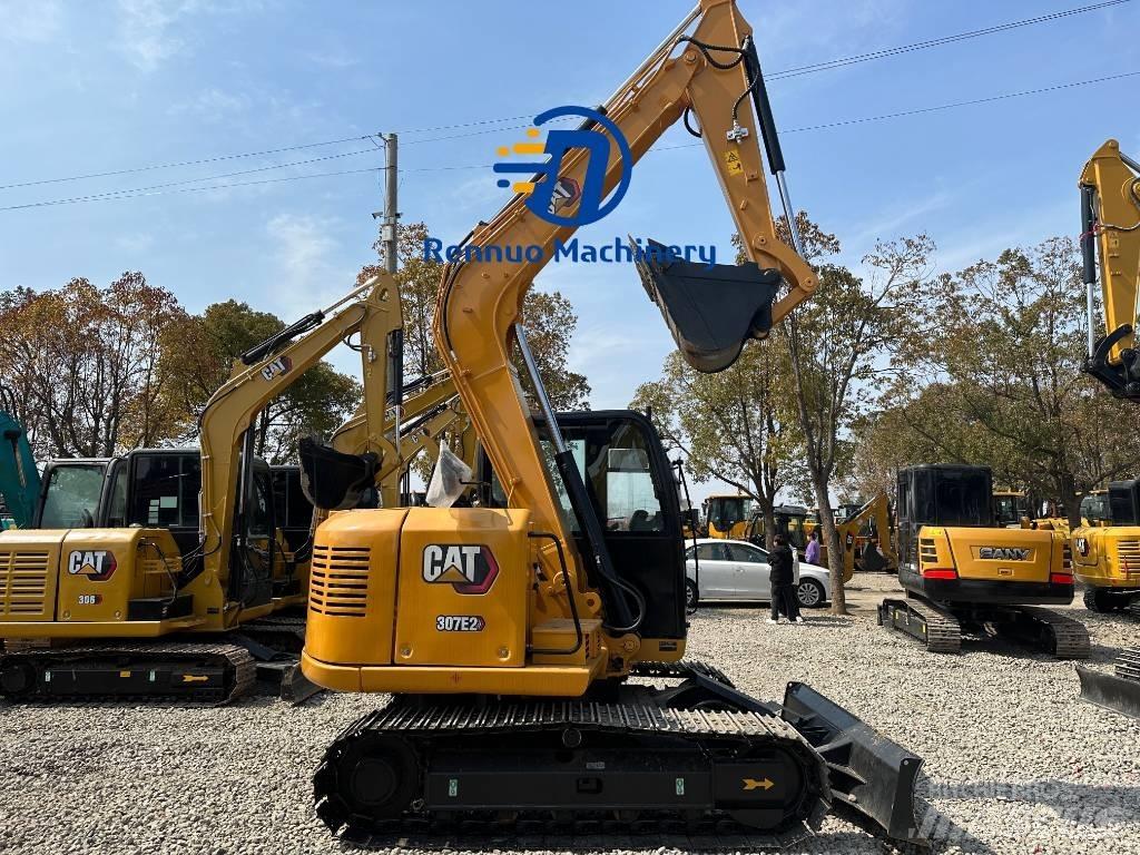 CAT 307E2 Mini rýpadla < 7t