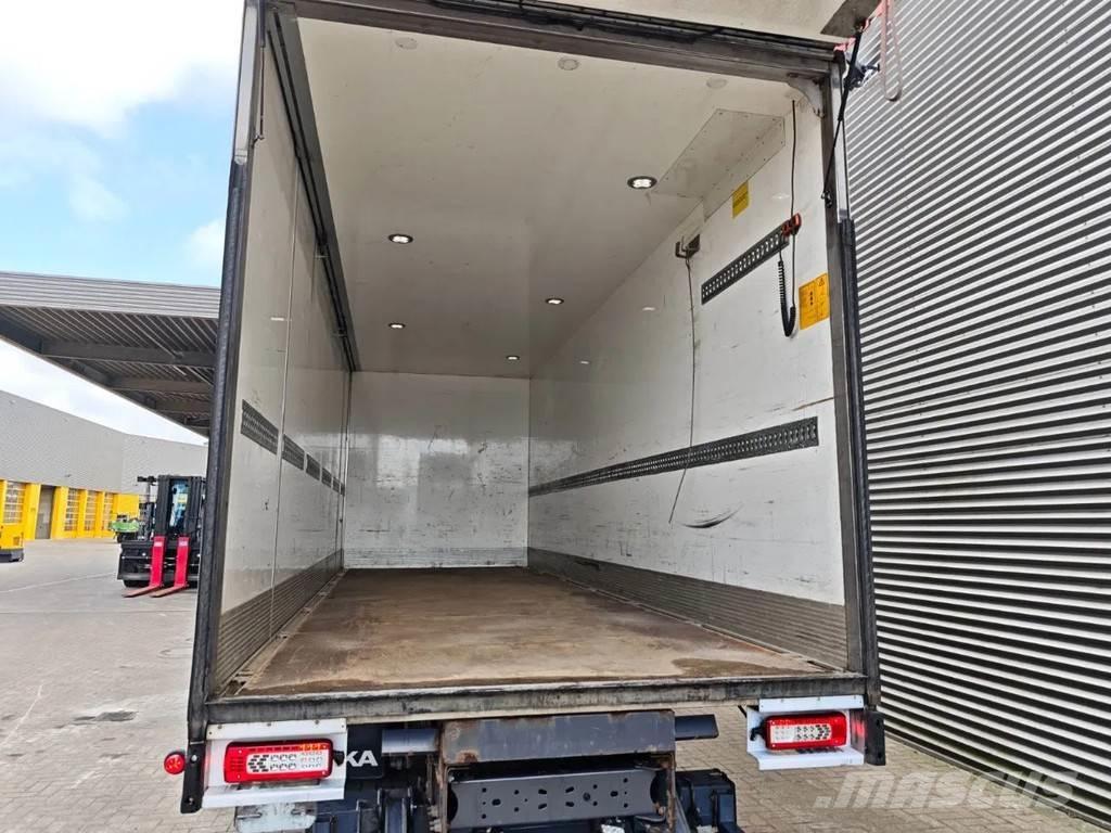 Volvo FM 340 4x2 Skříňová nástavba