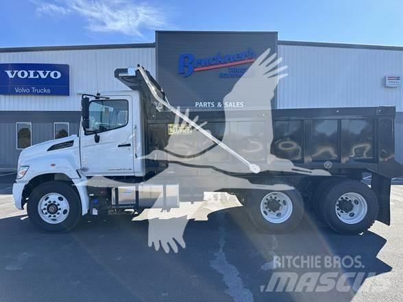 Hino XL8 Sklápěče