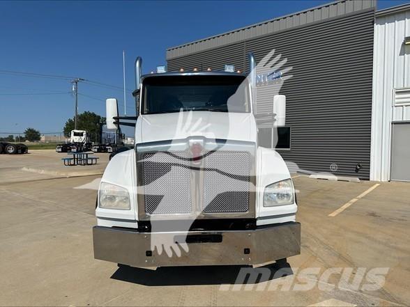 Kenworth T880 Tahače