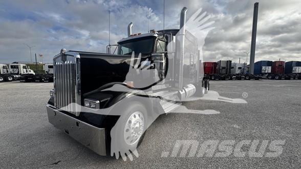 Kenworth W900 Tahače
